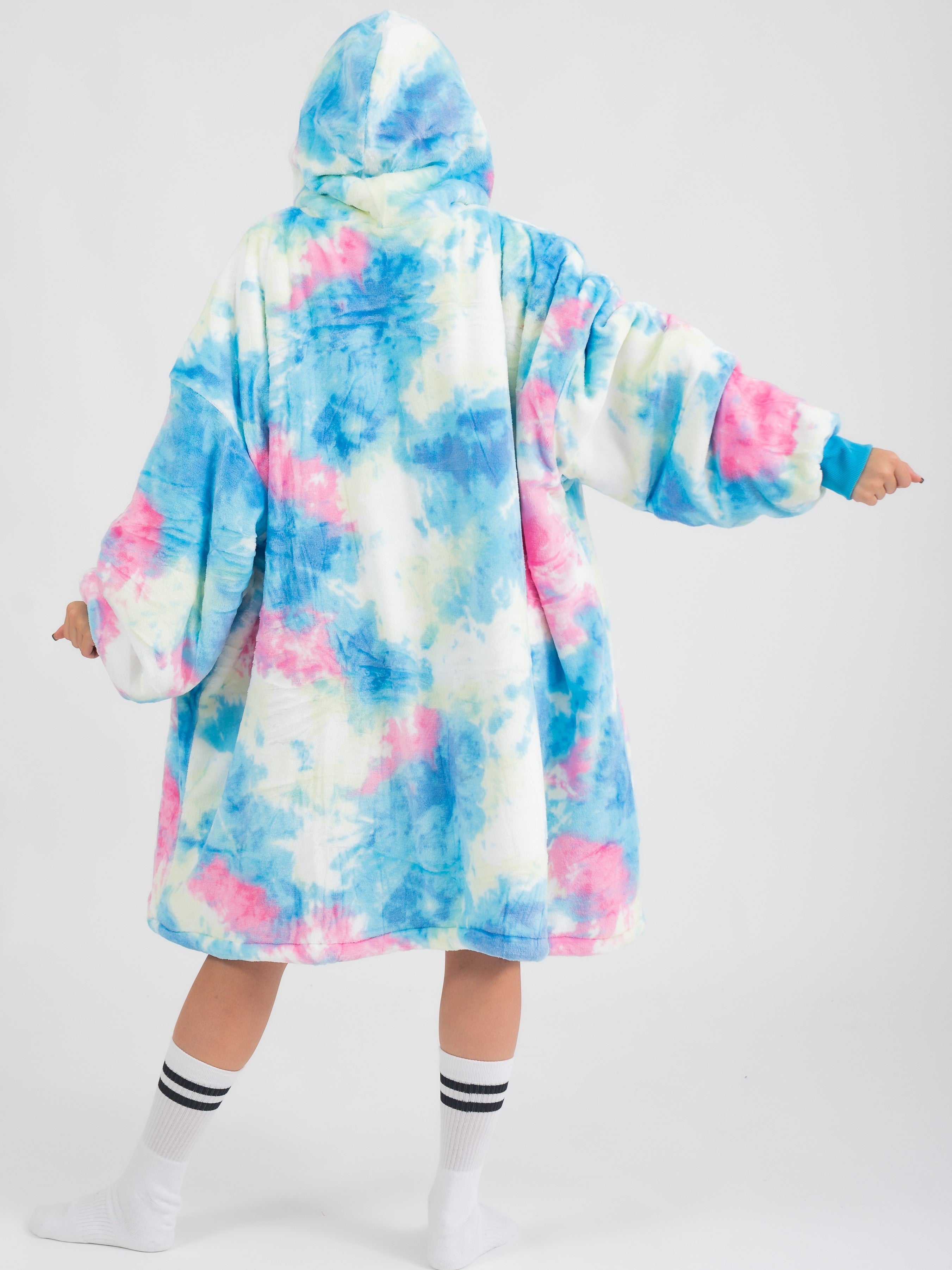 Snivo Turquoise Tie-Dye