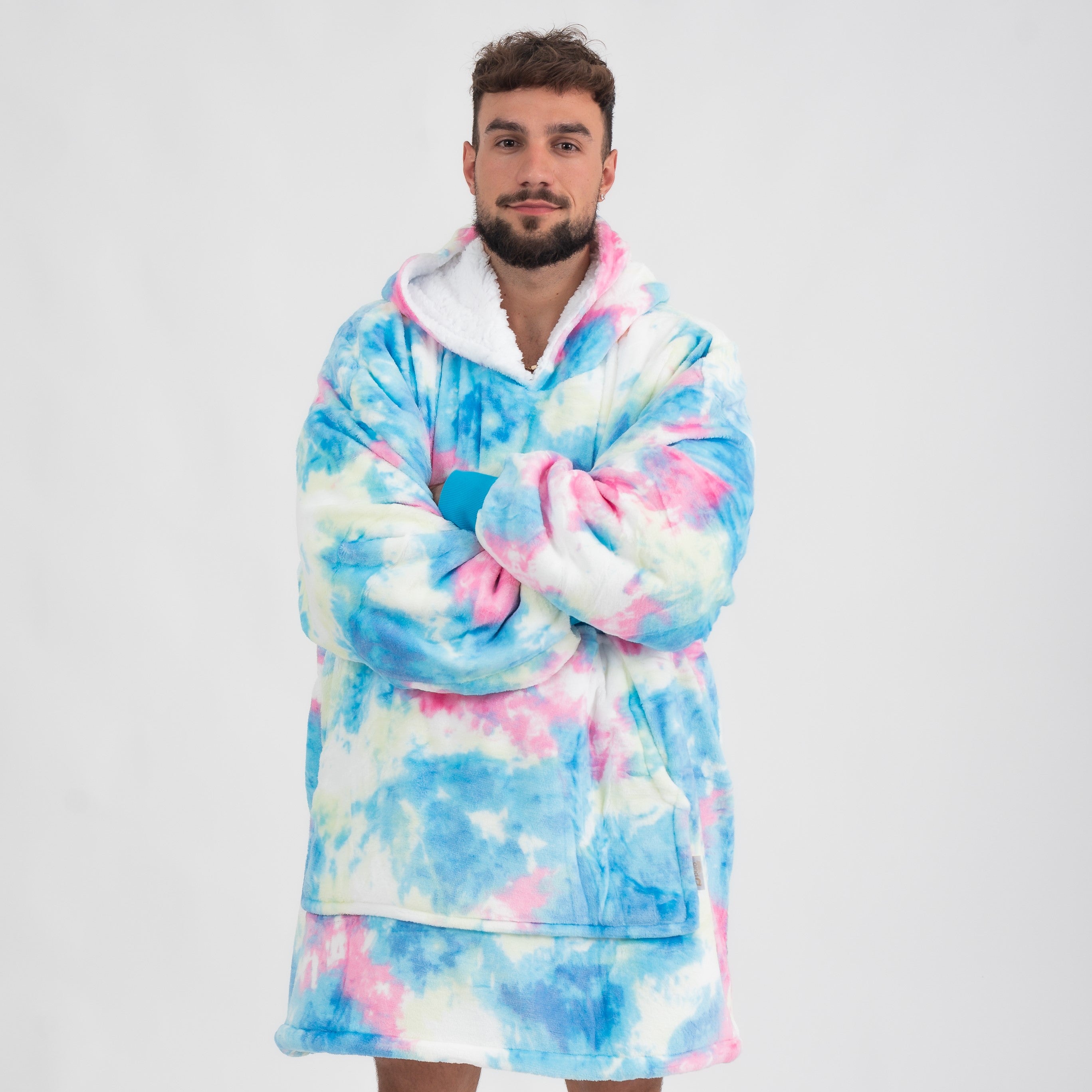 Snivo Turquoise Tie-Dye