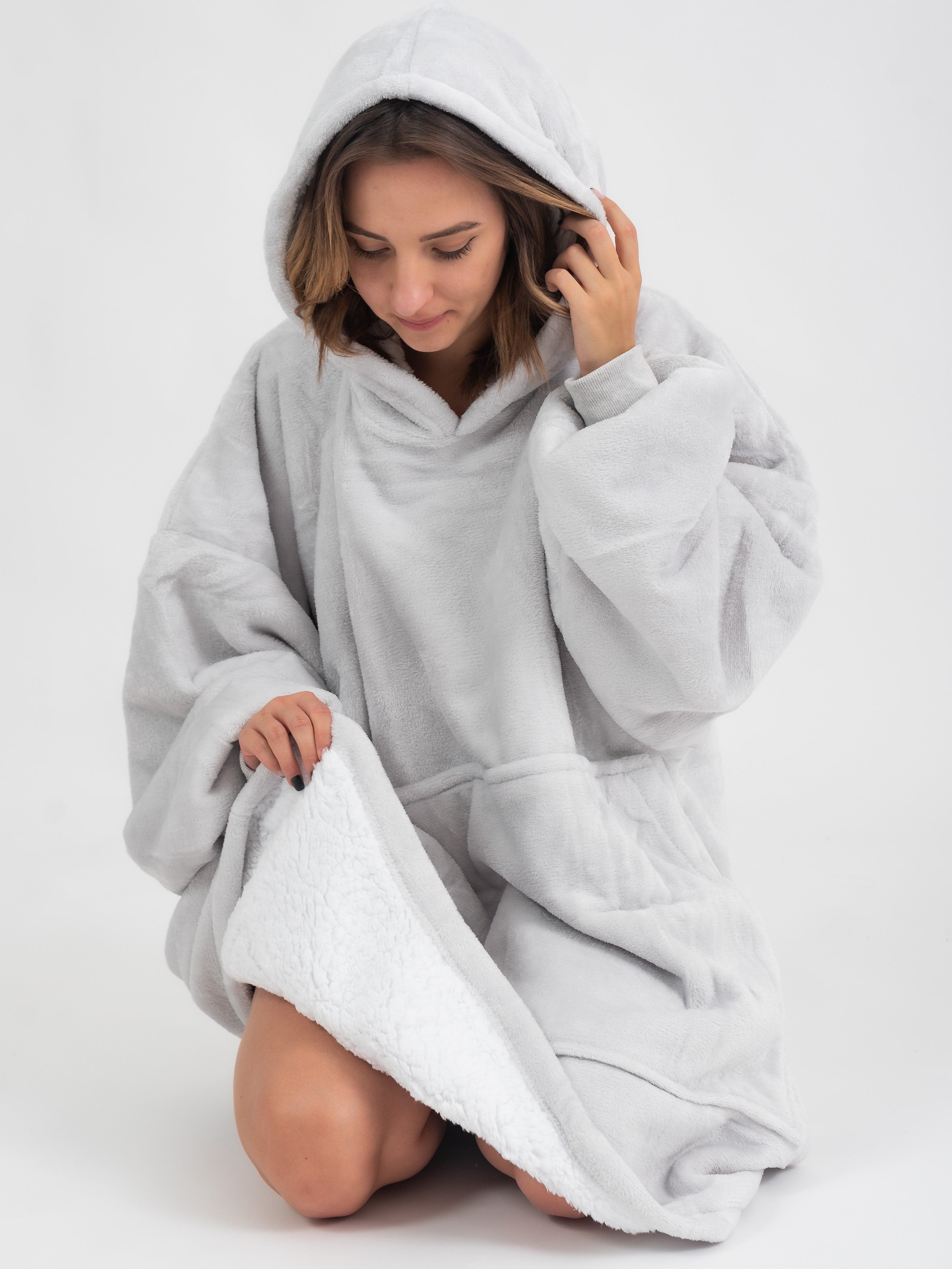 Snivo Silver Grey